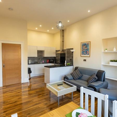 New 2 Bed Apartment With Stunning Views Of Arthur Seat Mountain Edinburgh Ngoại thất bức ảnh